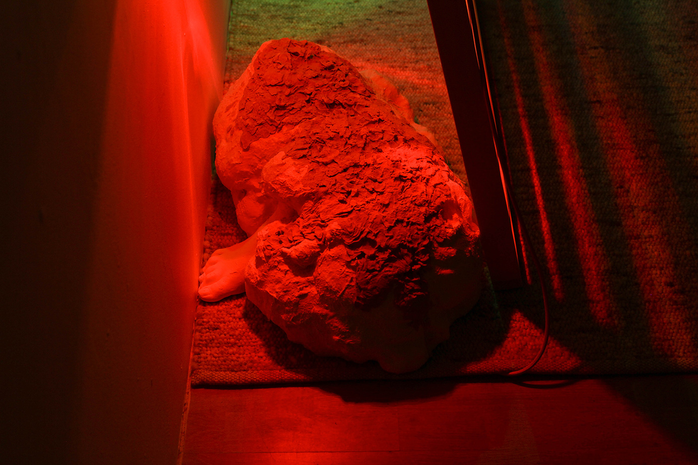 Delphine Deguislage No bullshit Acrylic resin sand synthetic plaster